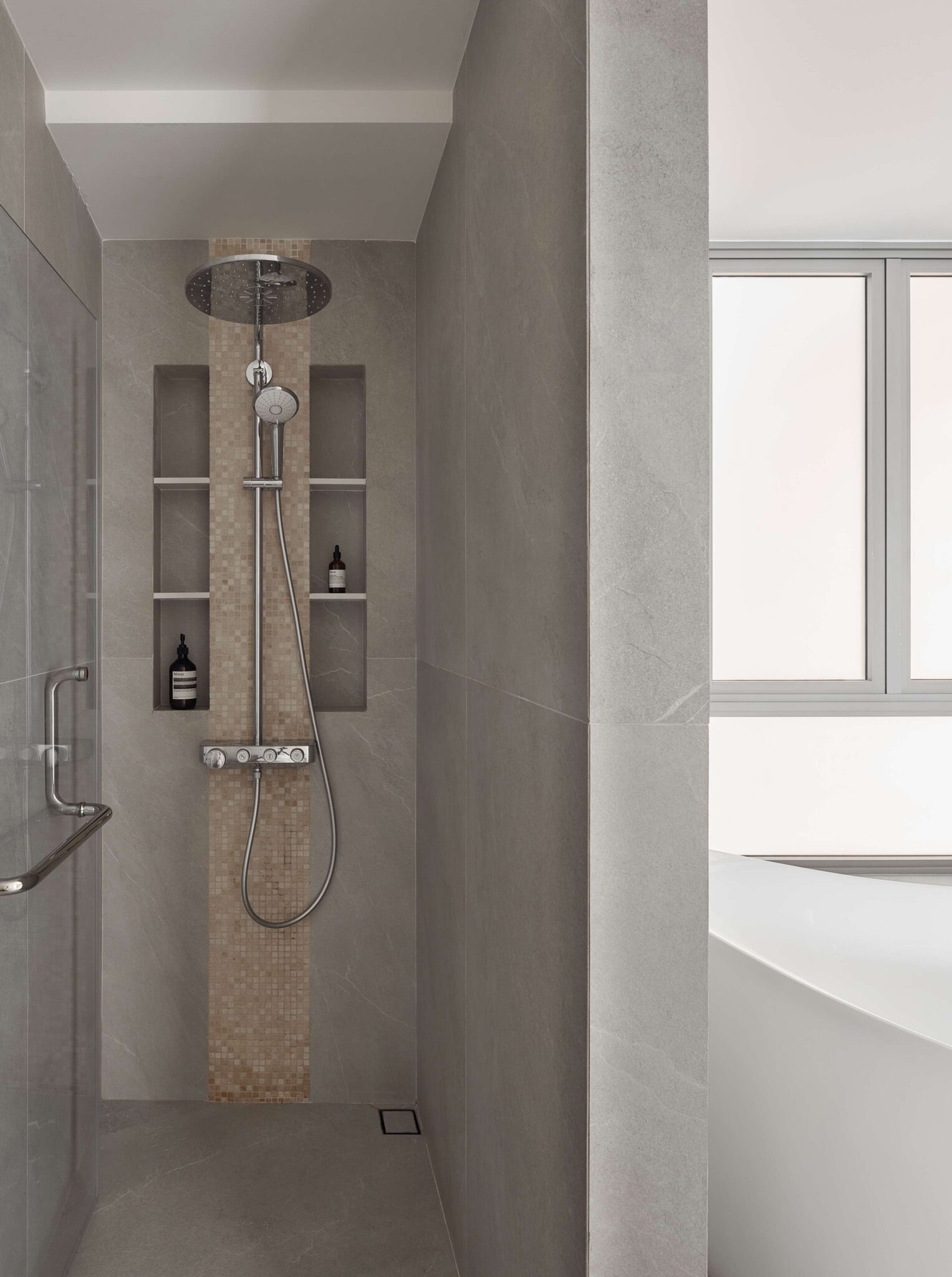 luxury minimalist interior design